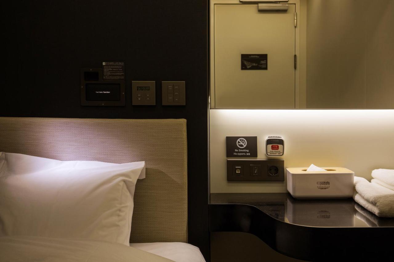 Darakhyu Incheon Airport Terminal No.1 Capsule Hotel Eksteriør billede